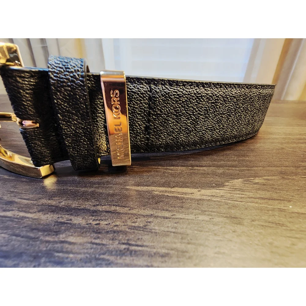 Michael Kors Women's Logo Belt SZ M MEDIUM BLACK Logo